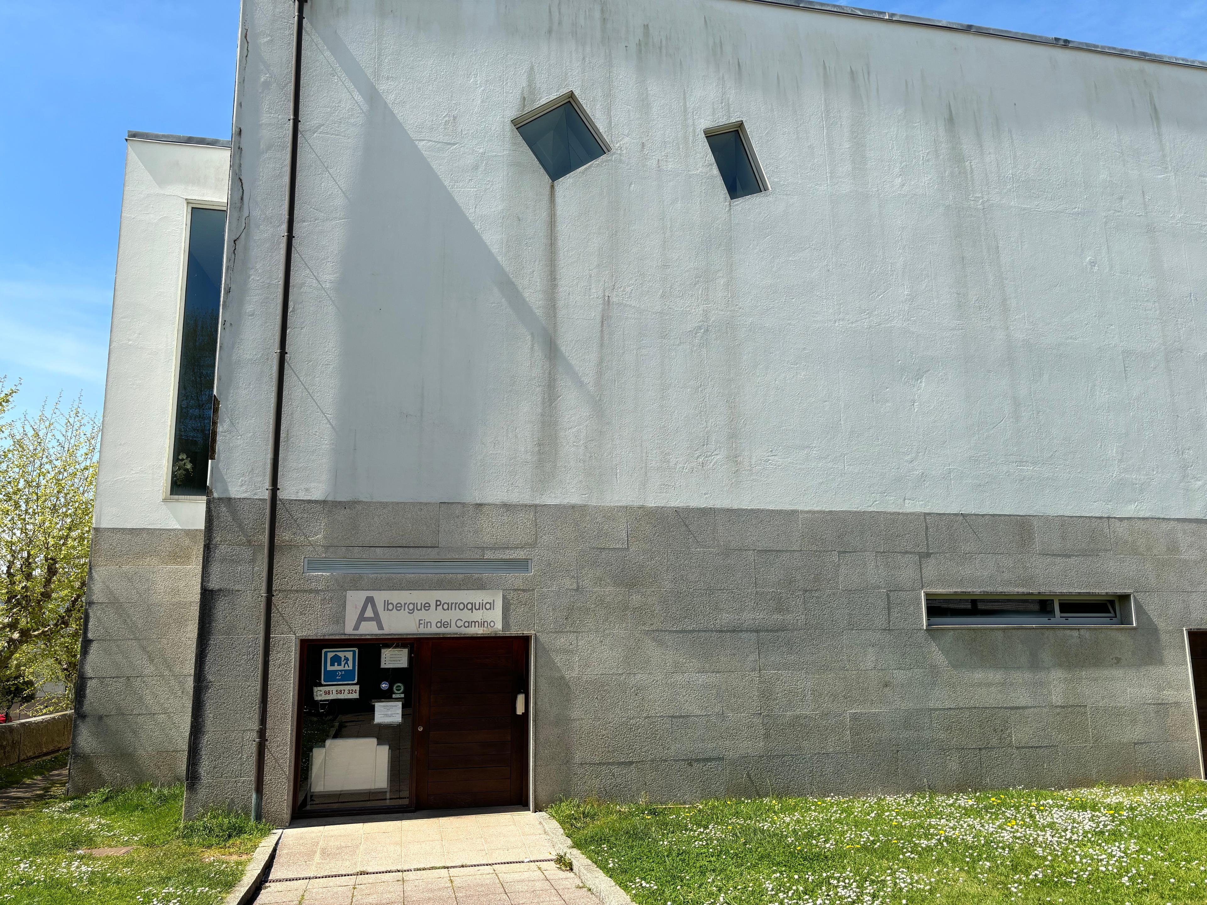 View of Albergue Fin del Camino