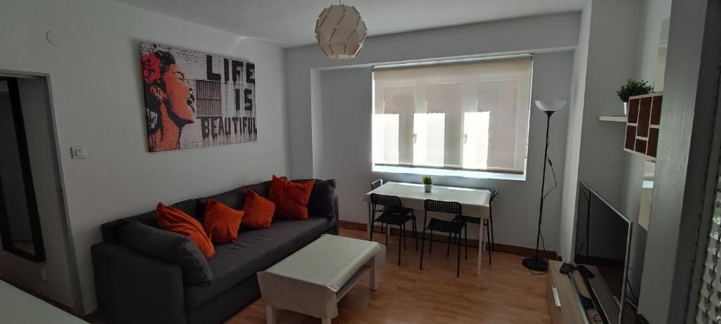 Image of Apartamento En Zona Céntrica Y Tranquila., pilgrim accommodation in Pamplona