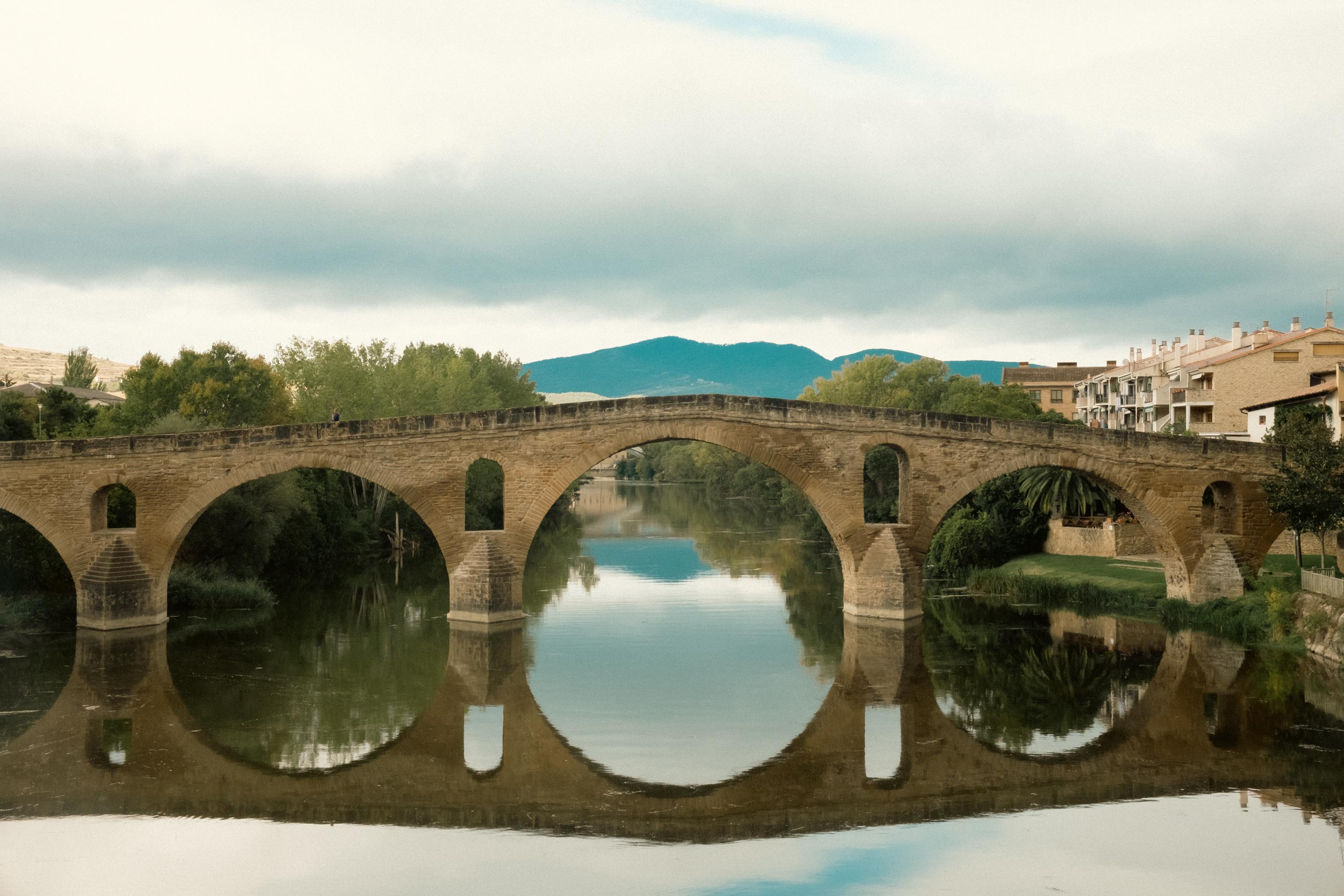 Scenic view of Puente la Reina on the Camino Francés