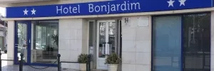 Camino de Santiago Accommodation: Hotel Bonjardim ⭑⭑