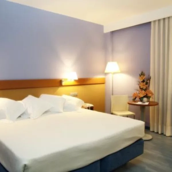 Camino de Santiago Accommodation: Hotel Murrieta ⭑⭑⭑