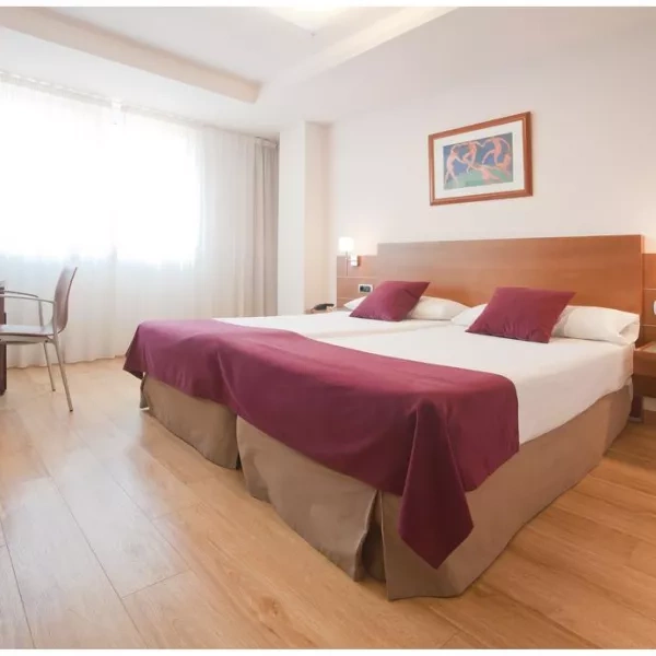 Camino de Santiago Accommodation: Hotel Blue Longoria Plaza ⭑⭑⭑