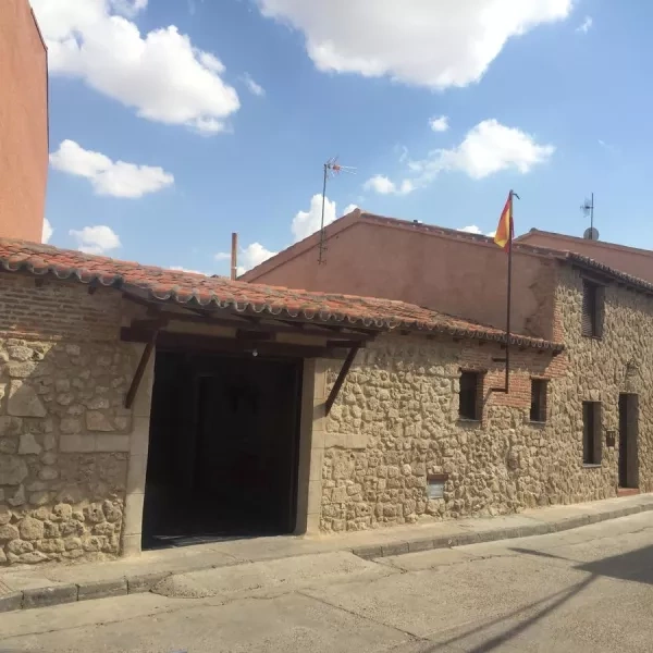 Camino de Santiago Accommodation: Albergue La Casa del Molinero