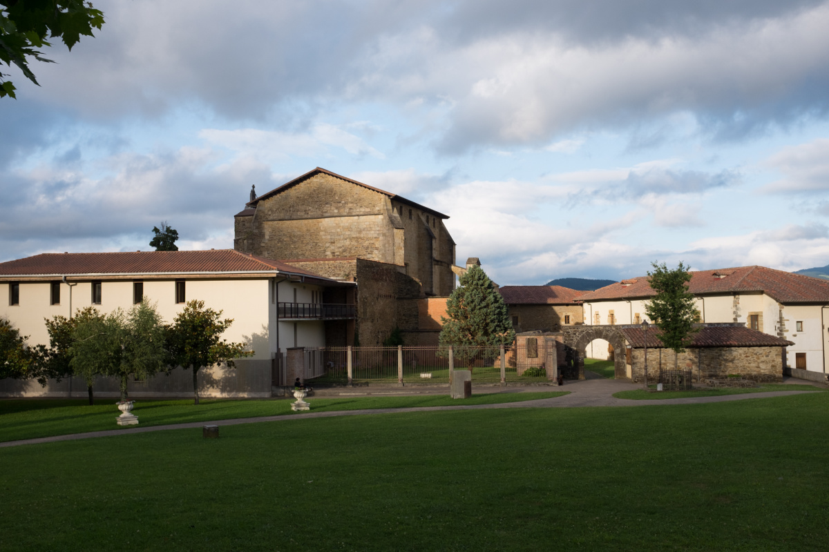 Camino de Santiago Accommodation: Albergue de peregrinos del monasterio de Zenarruza