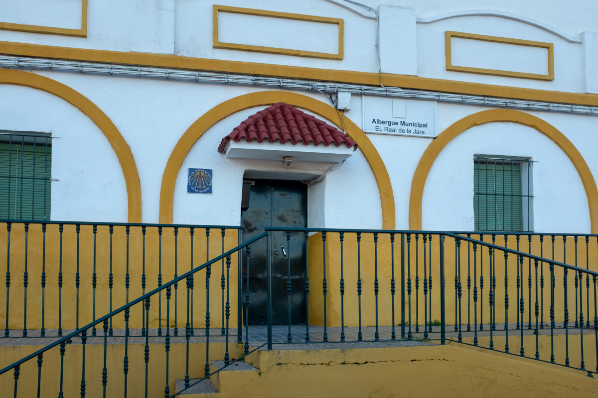Camino de Santiago Accommodation: Albergue municipal El Realejo