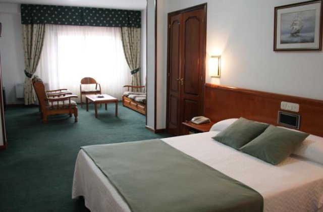 Camino de Santiago Accommodation: Hotel Scala ⭑⭑⭑