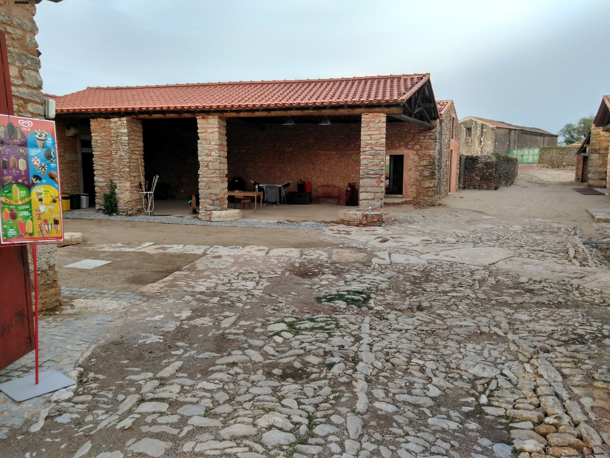 Camino de Santiago Accommodation: Albergaria Quinta da Cortiça – Casa da Torre