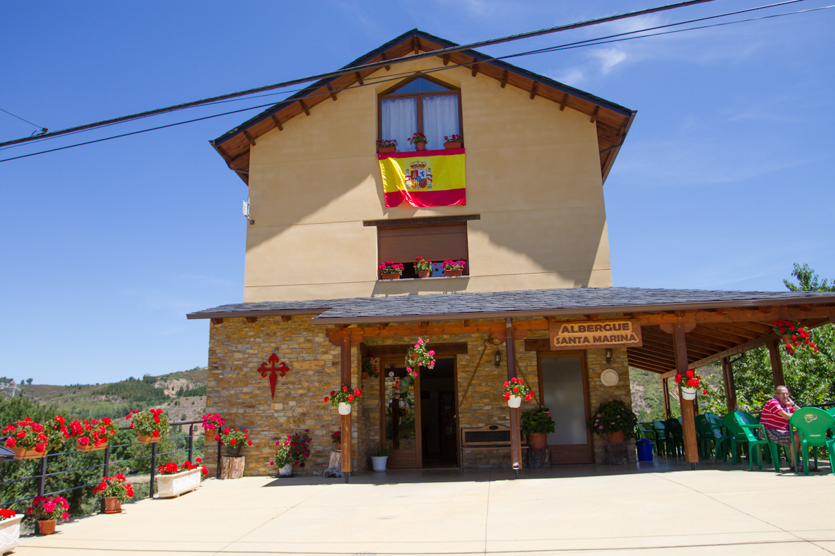 Camino de Santiago Accommodation: Albergue Molinaseca - Santa Marina