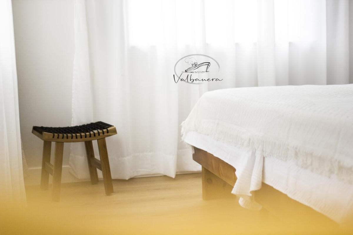 Camino de Santiago Accommodation: Hotel Valbanera
