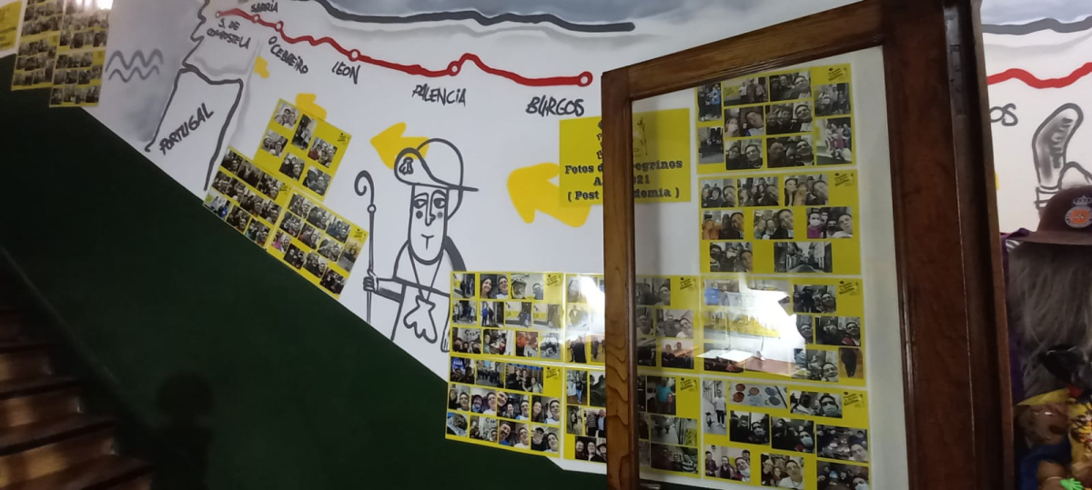 Camino de Santiago Accommodation: Albergue-Pensión El Bordón de la Casa Batallón