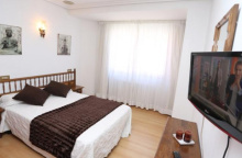Camino de Santiago Accommodation: Hotel Cabo Finisterre ⭑