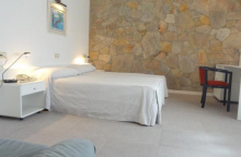 Camino de Santiago Accommodation: Hotel Casa Consuelo ⭑⭑