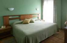 Camino de Santiago Accommodation: Hotel Rico ⭑