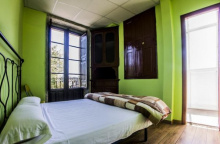 Camino de Santiago Accommodation: Hostel Roots & Boots Lugo