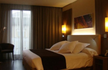 Camino de Santiago Accommodation: Hotel Aroi Ponferrada ⭑⭑⭑⭑