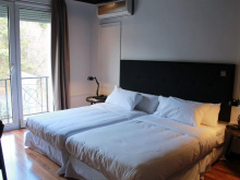 Camino de Santiago Accommodation: Hotel Arcipreste de Hita ⭑⭑⭑⭑