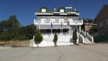 Camino de Santiago Accommodation: Hotel Montaña Palentina ⭑⭑