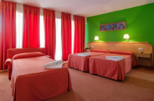 Camino de Santiago Accommodation: Hotel Nest Style Santiago ⭑⭑⭑